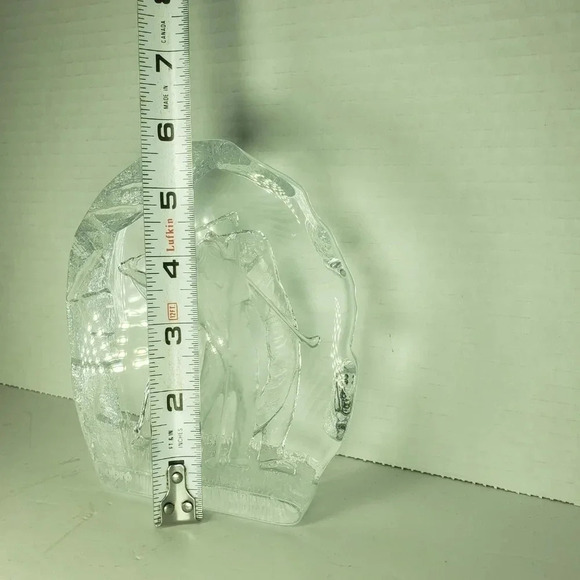 Vintage Nybro Sweden Cyrstal Golf Paperweight. - Picture 7 of 7